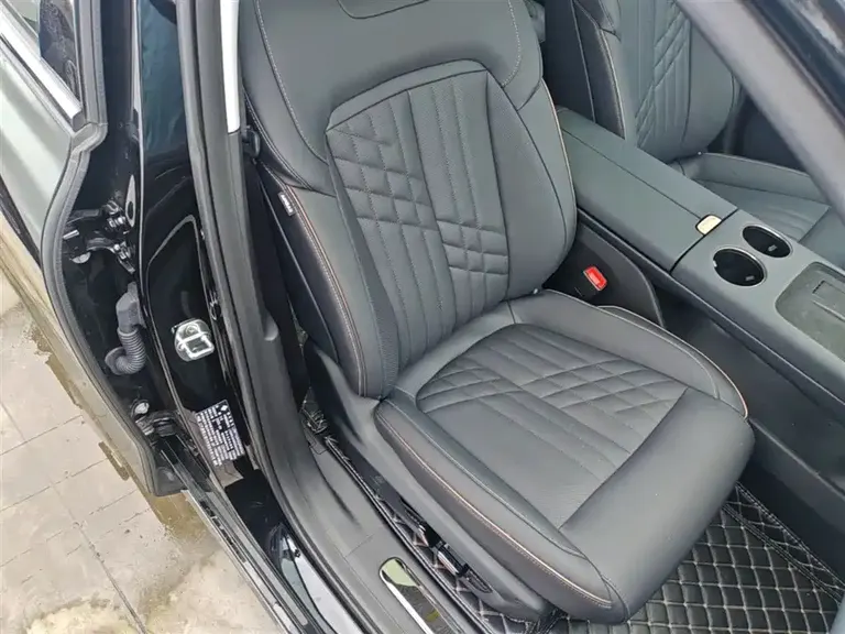Baojun Xiangjing PHEV 140 km Standard