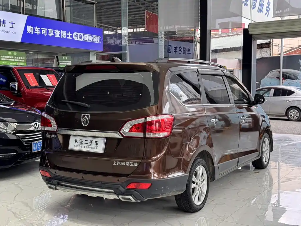 Baojun 730 1.5 L Manual Comfort 7-seat
