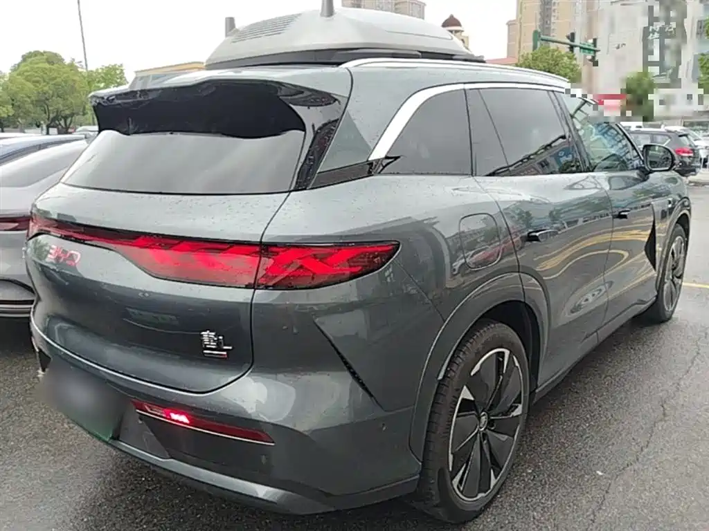 Tang L DM 175 KM Drone Player