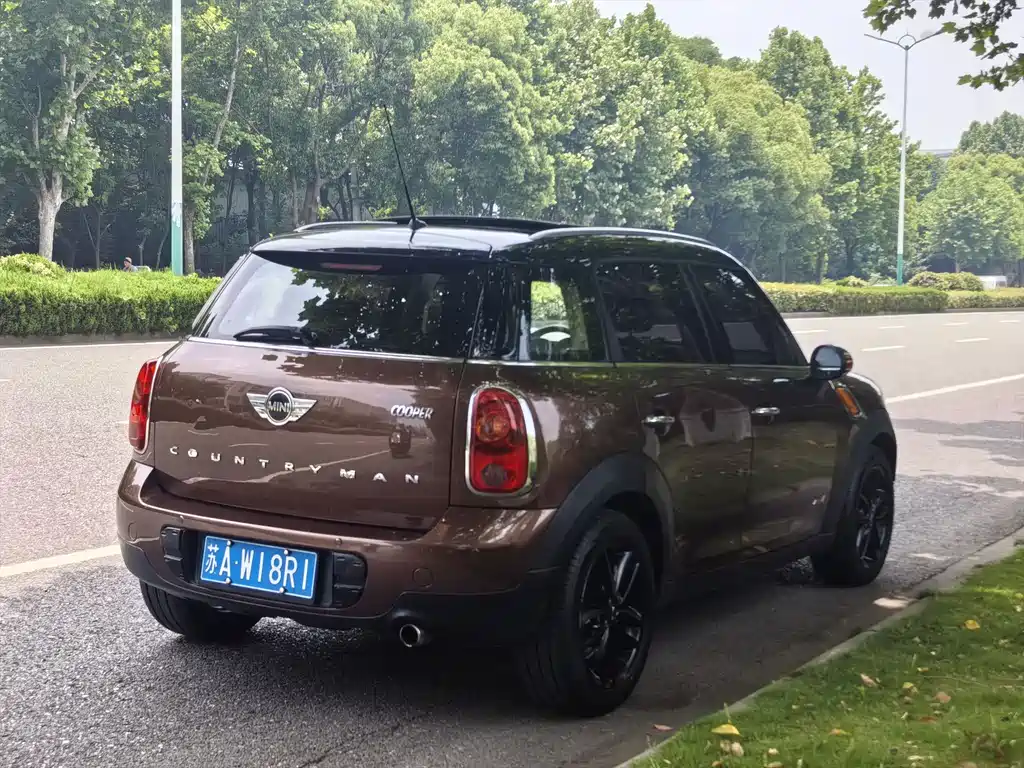 MINI COUNTRYMAN 1.6 T COOPER ALL4 Fun
