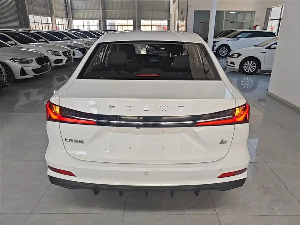 Roewe i5 1.5 L Manual Comfort Enjoyment
