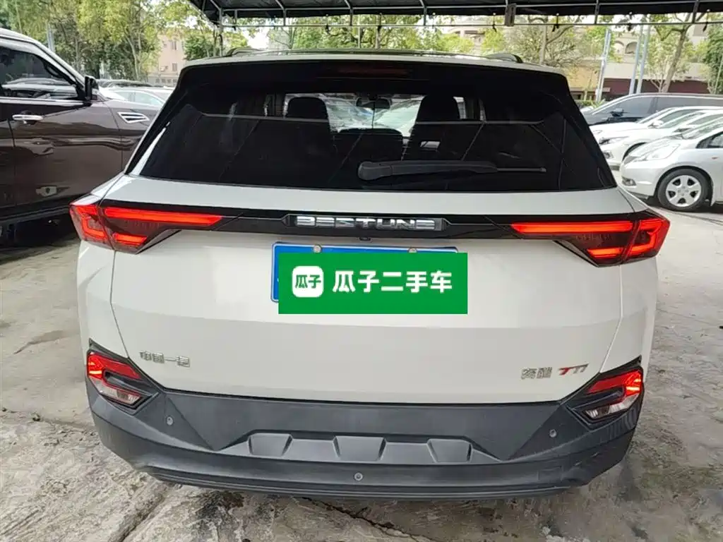 Besturn T77 230 TID Auto Luxury CN-V