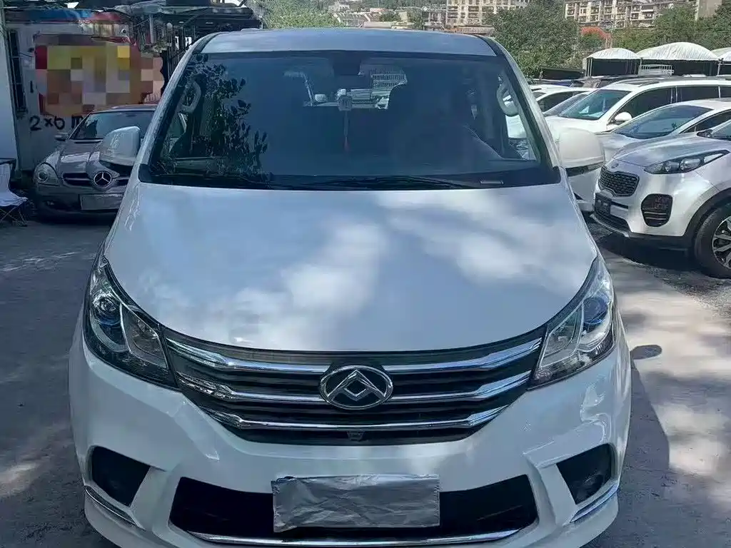 Maxus G10 2.0 T Auto Elite Gasoline 7-seat