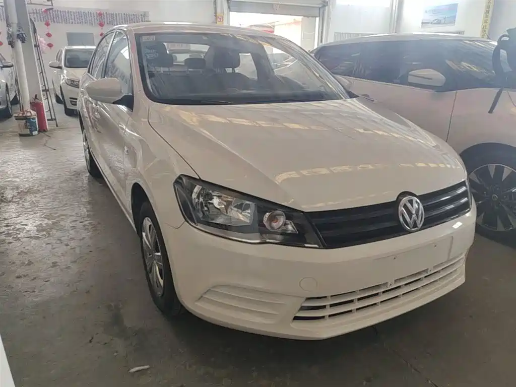 Jetta 1.6 L Manual Fashion