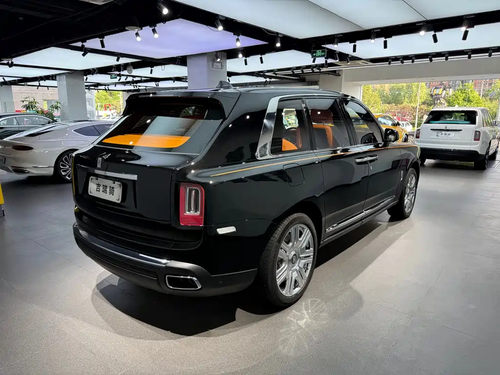 Cullinan 5-seat
