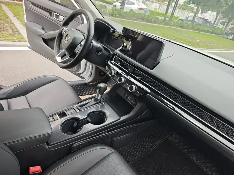 Honda Integra 240 TURBO CVT Smart Enjoyment