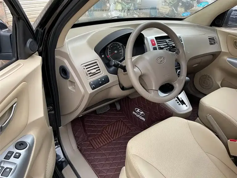 Hyundai Tucson 2.0 L Auto 2 WD Comfort