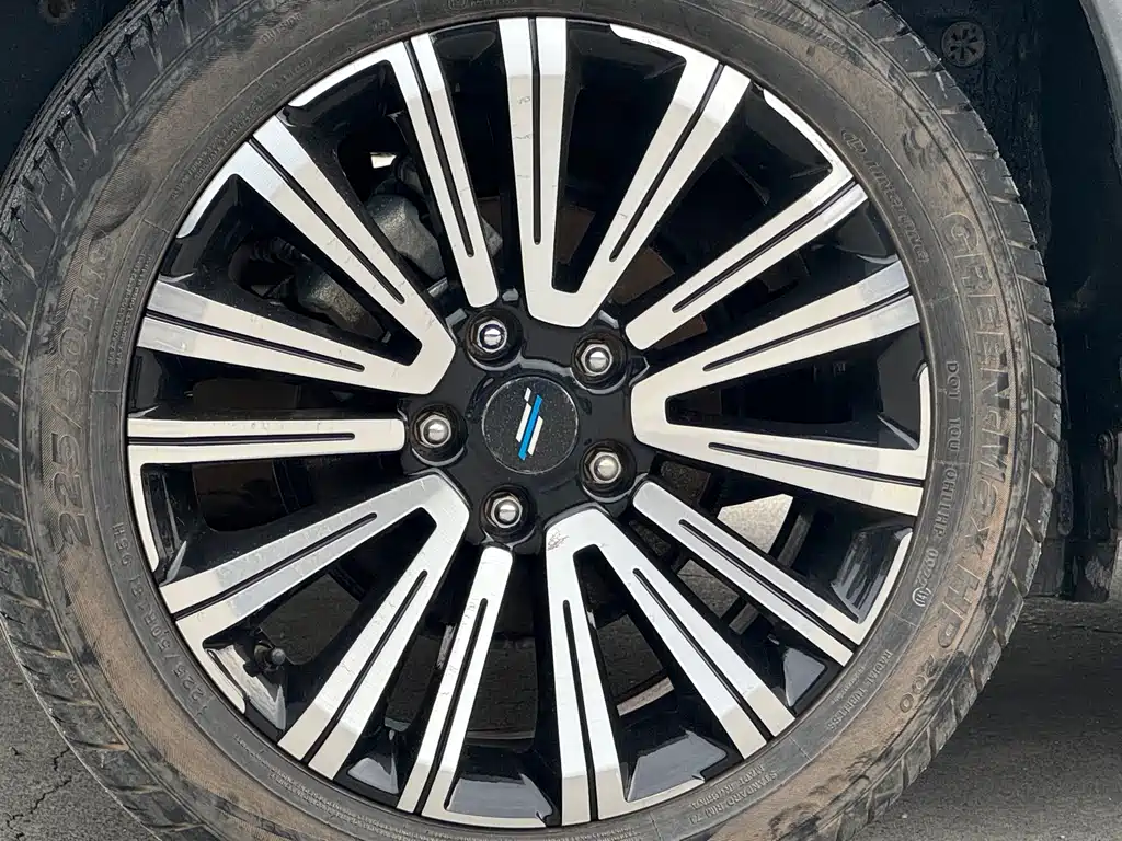 Changan Oshan X5 1.5 T DCT Distinguished
