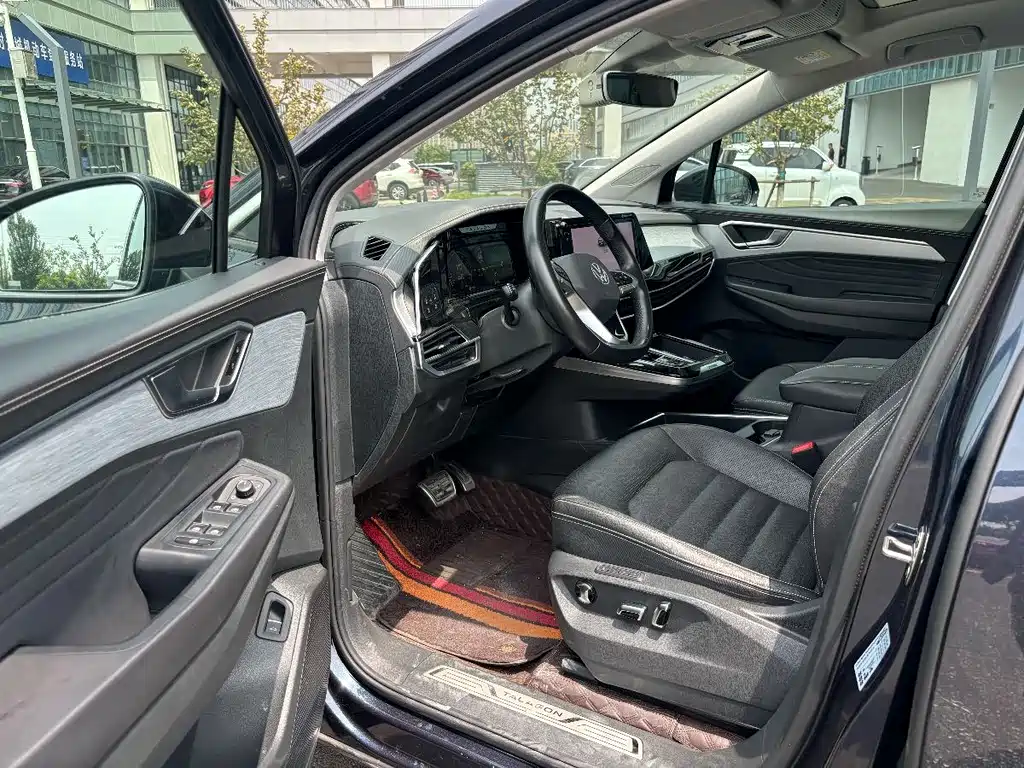 Talagon 380 TSI 4 WD Luxury Premium Realm Pro