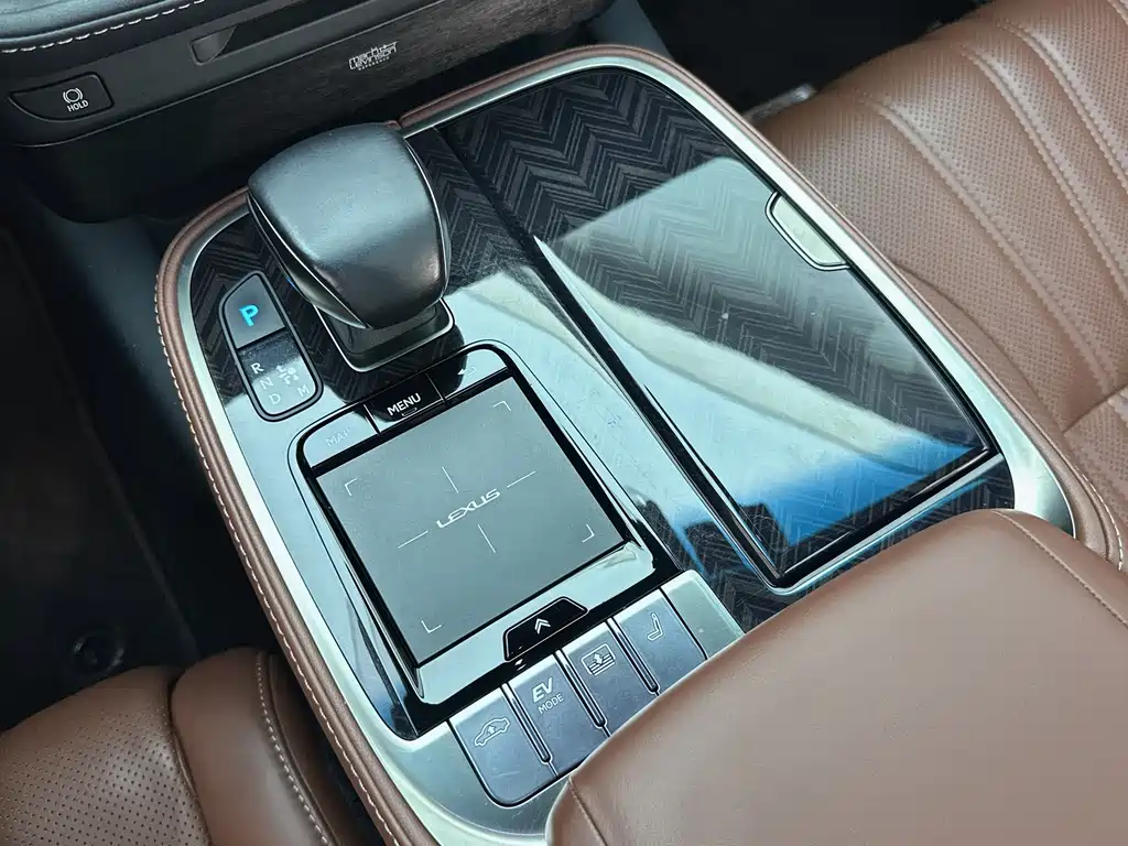 Lexus LS 500 h Executive CN-V