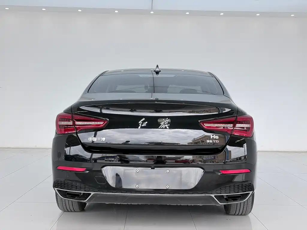Hongqi H5 Classic 1.8 T Auto Connected Flagship Enjoyment