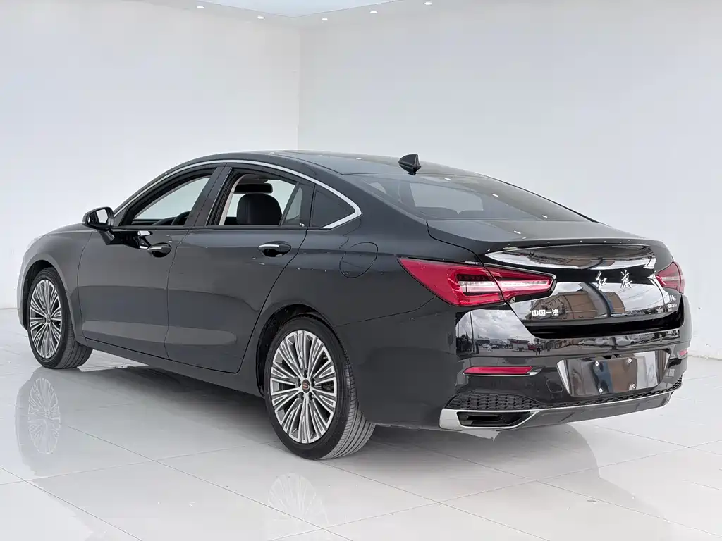 Hongqi H5 Classic 1.8 T Auto Connected Flagship Enjoyment
