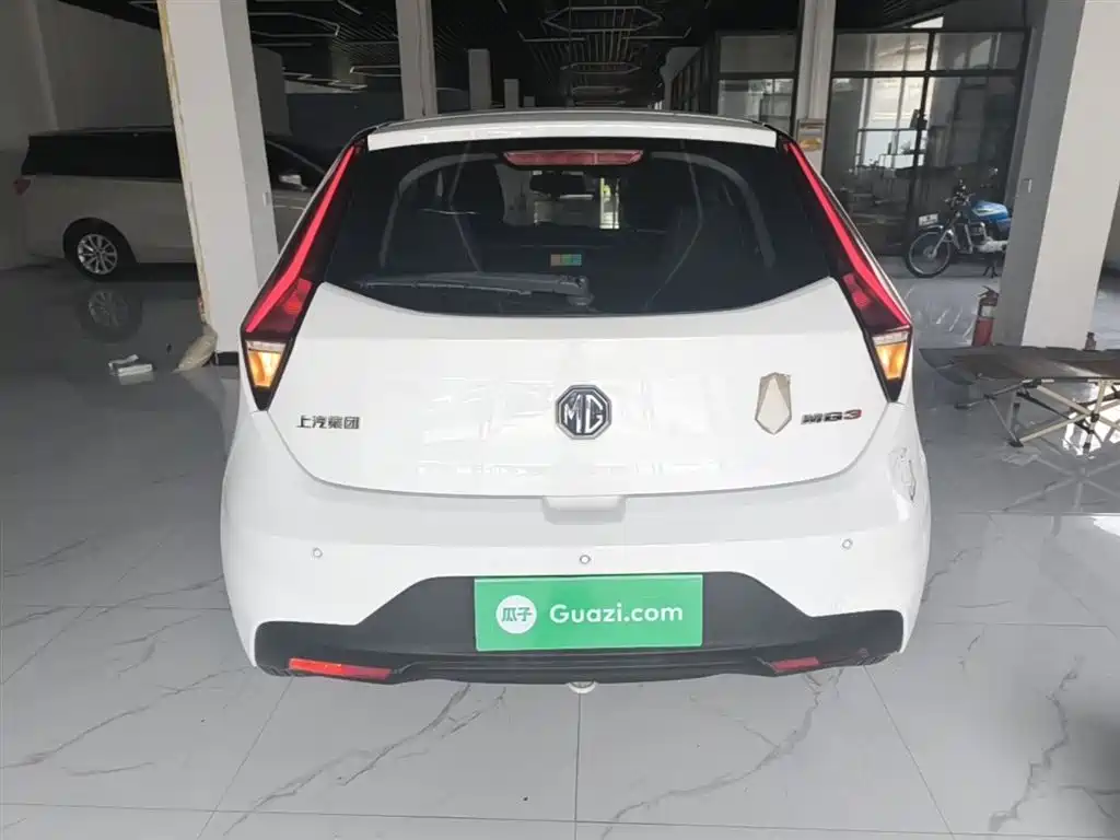 MG 3 1.5 L Auto Connected Elite