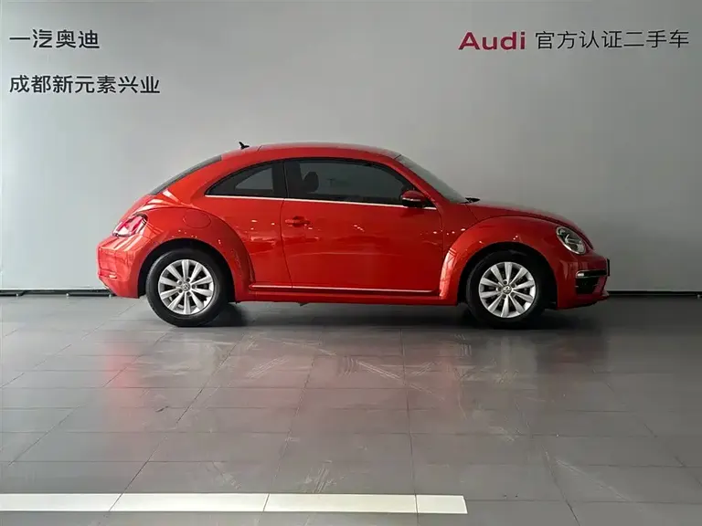 Volkswagen Beetle 180 TSI Comfort Joy