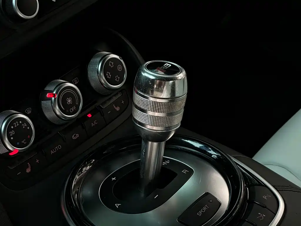 Audi R8 4.2 FSI quattro