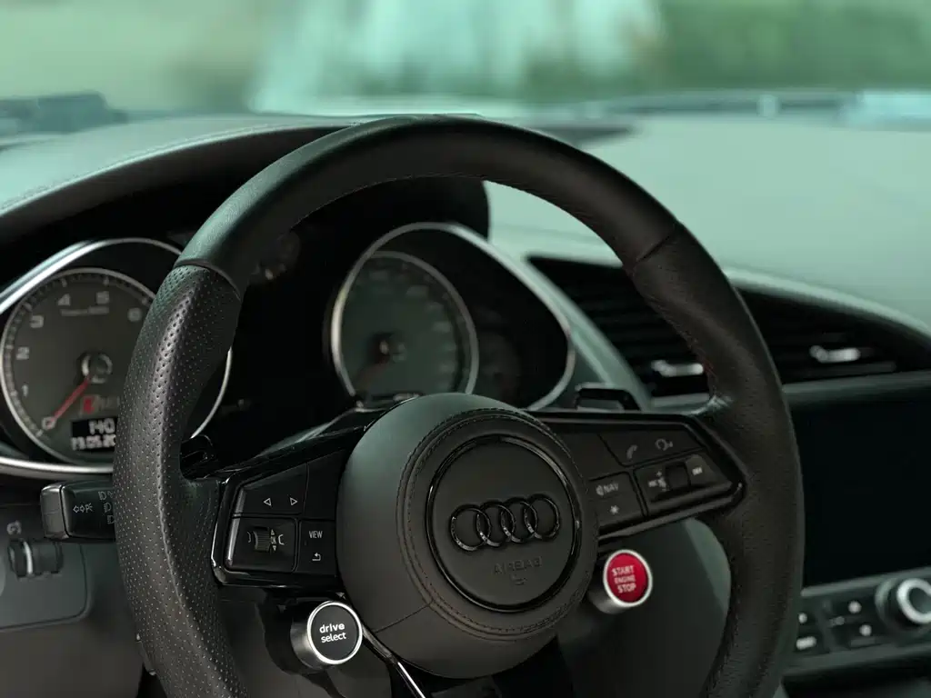 Audi R8 4.2 FSI quattro