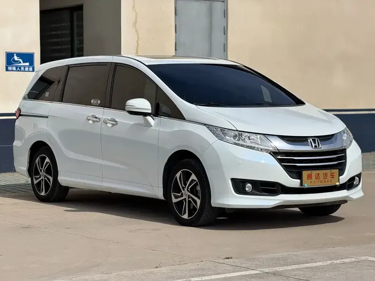 Honda Odyssey 2.4 L Luxury