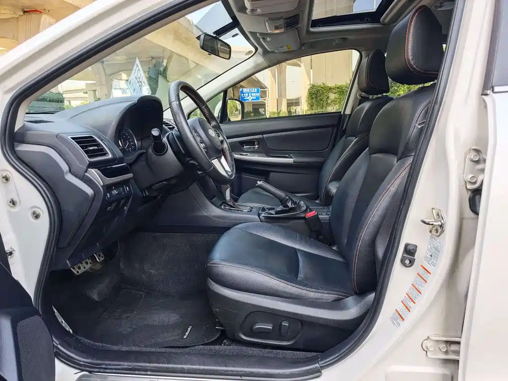 Subaru XV 斯巴鲁XV 2017款 2.0 i 豪华版