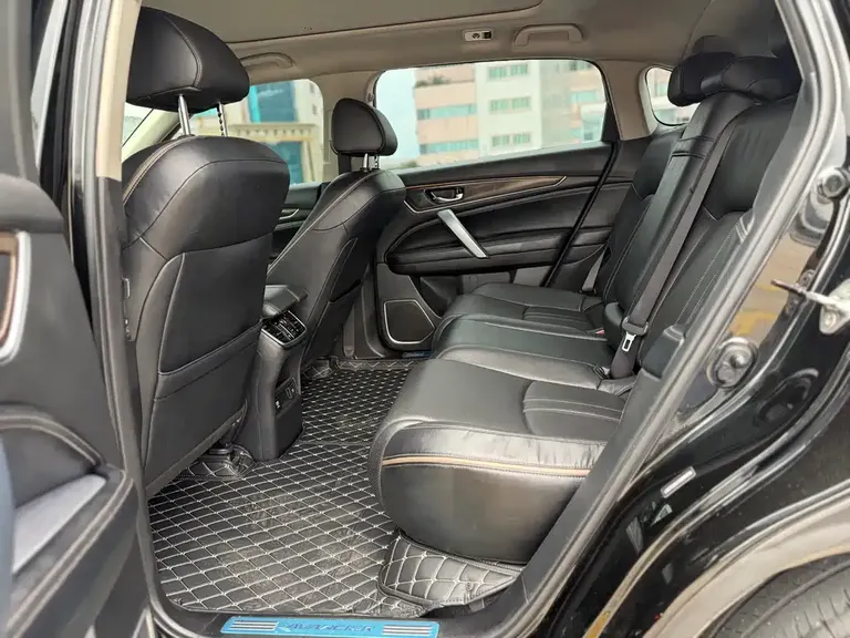 Honda Avancier 370 TURBO 2 WD Luxury