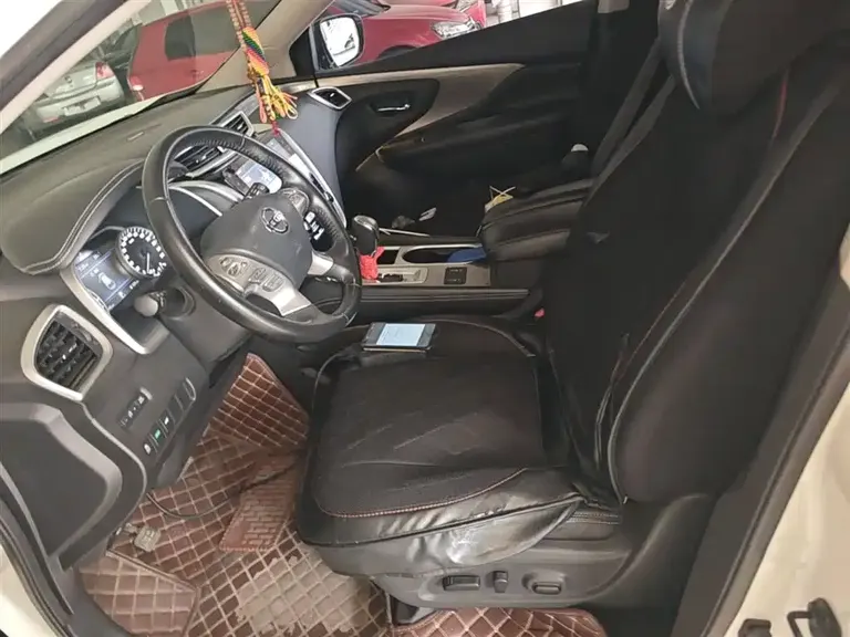 Nissan Murano 2.5 L XL 2 WD Connected Luxury CN-VI
