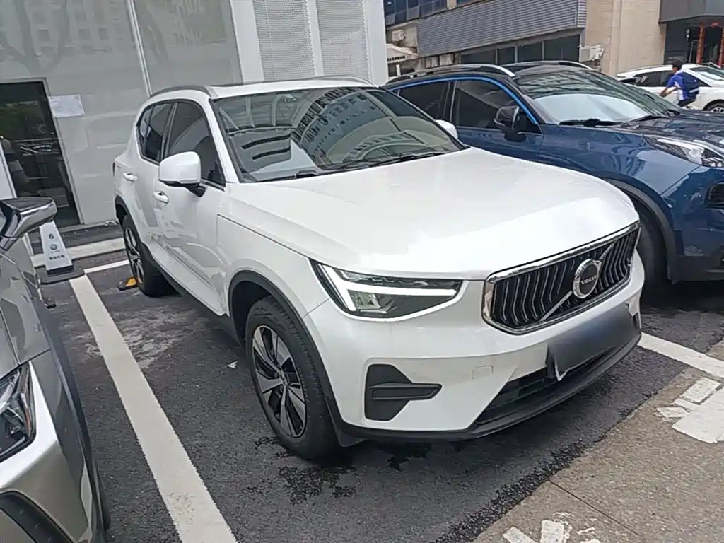 Volvo XC40 B3 Smart Vision Luxury
