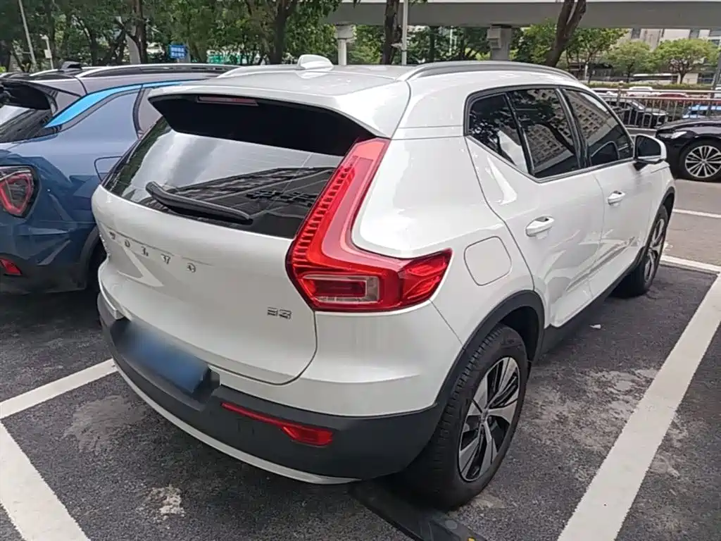 Volvo XC40 B3 Smart Vision Luxury