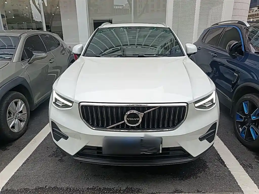 Volvo XC40 B3 Smart Vision Luxury