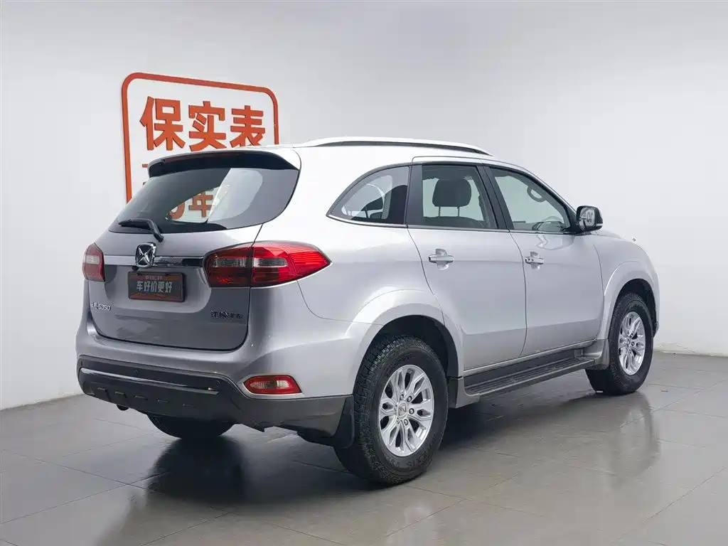 Yusheng S350 驭胜S350 2014款 2.4 T 自动两驱柴油豪华天窗版7座
