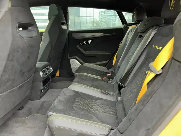Lamborghini Urus 4.0 T V8 Performante