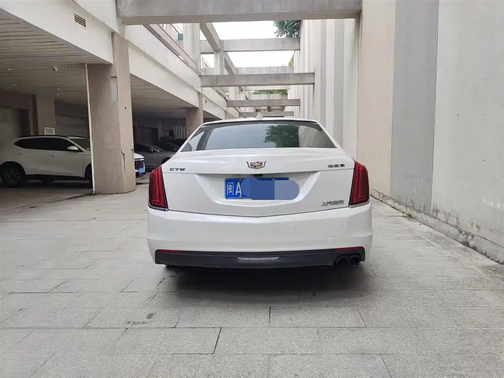 Cadillac CT6 28 T Luxury