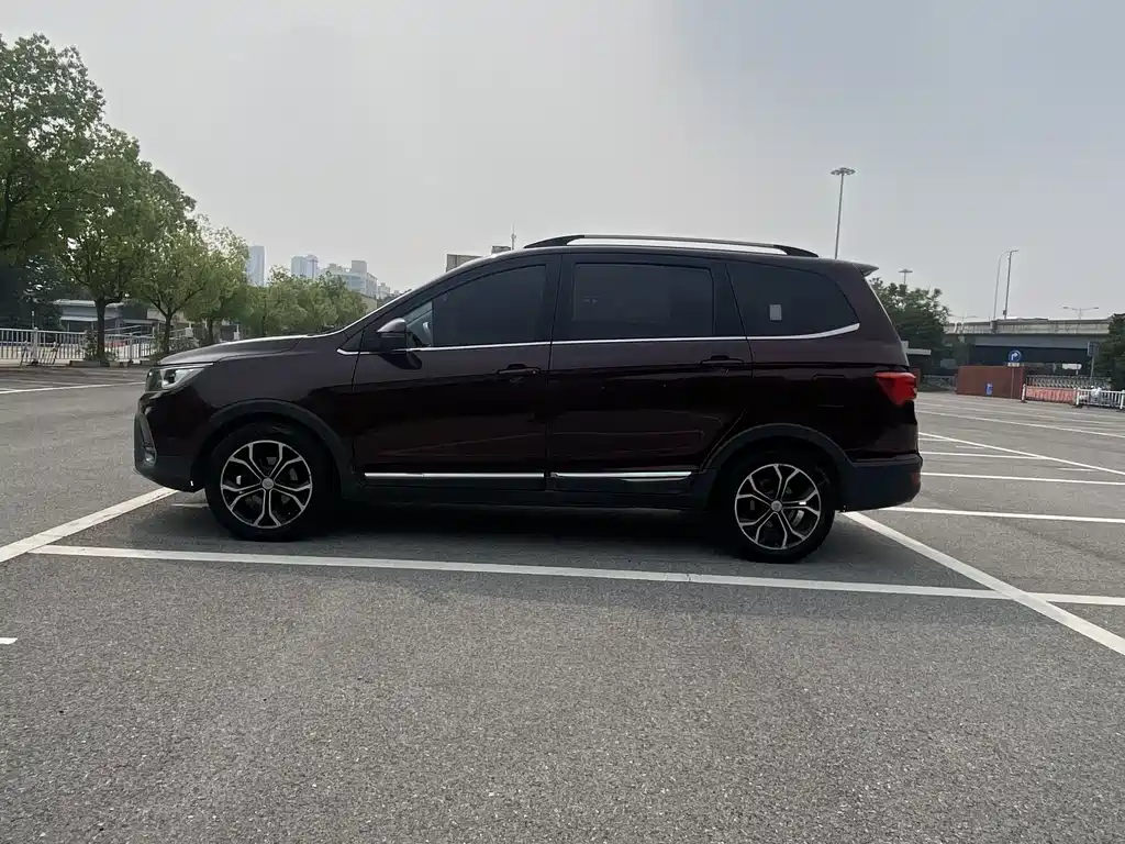 Karry K60 1.5 L Manual Flagship