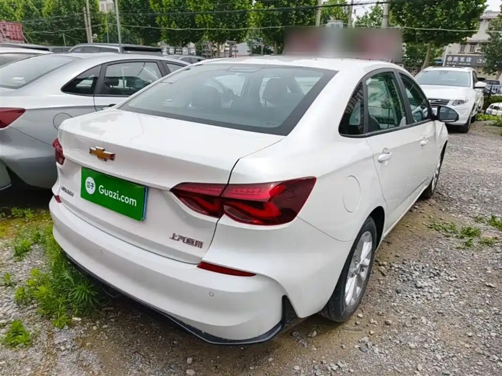 Monza 1.5 L DCT Joy