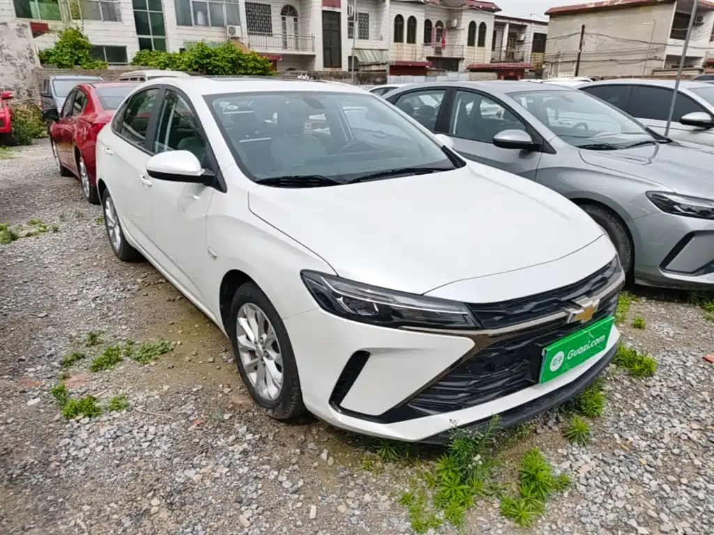 Monza 1.5 L DCT Joy