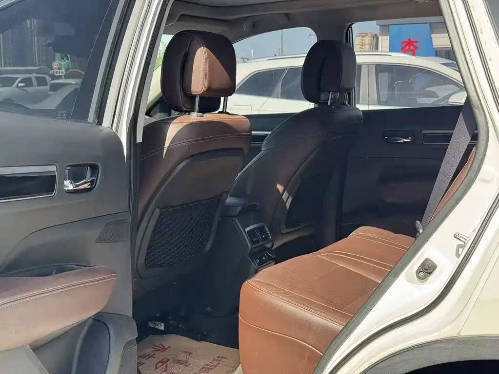 Koleos 2.5 L 4 WD Supreme