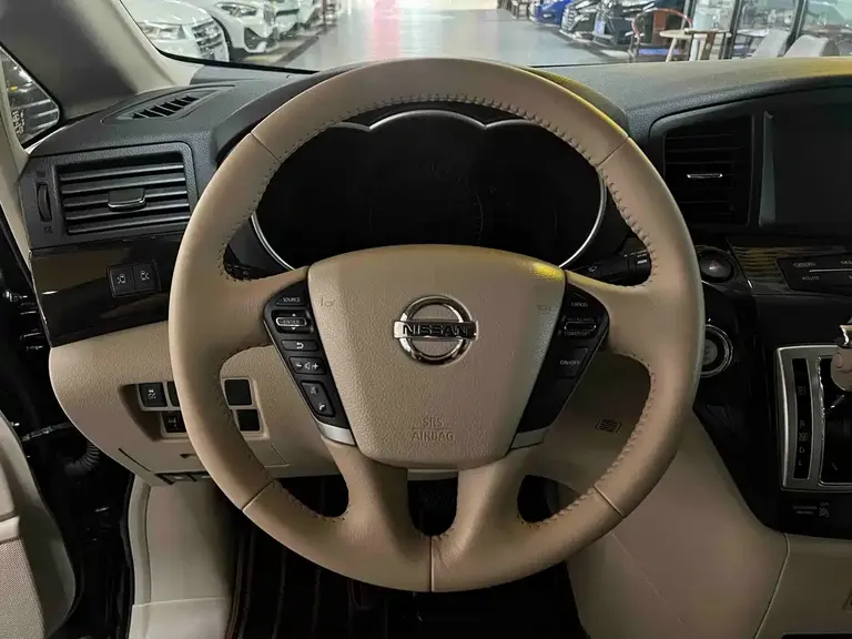 Nissan Quest 3.5 L SL