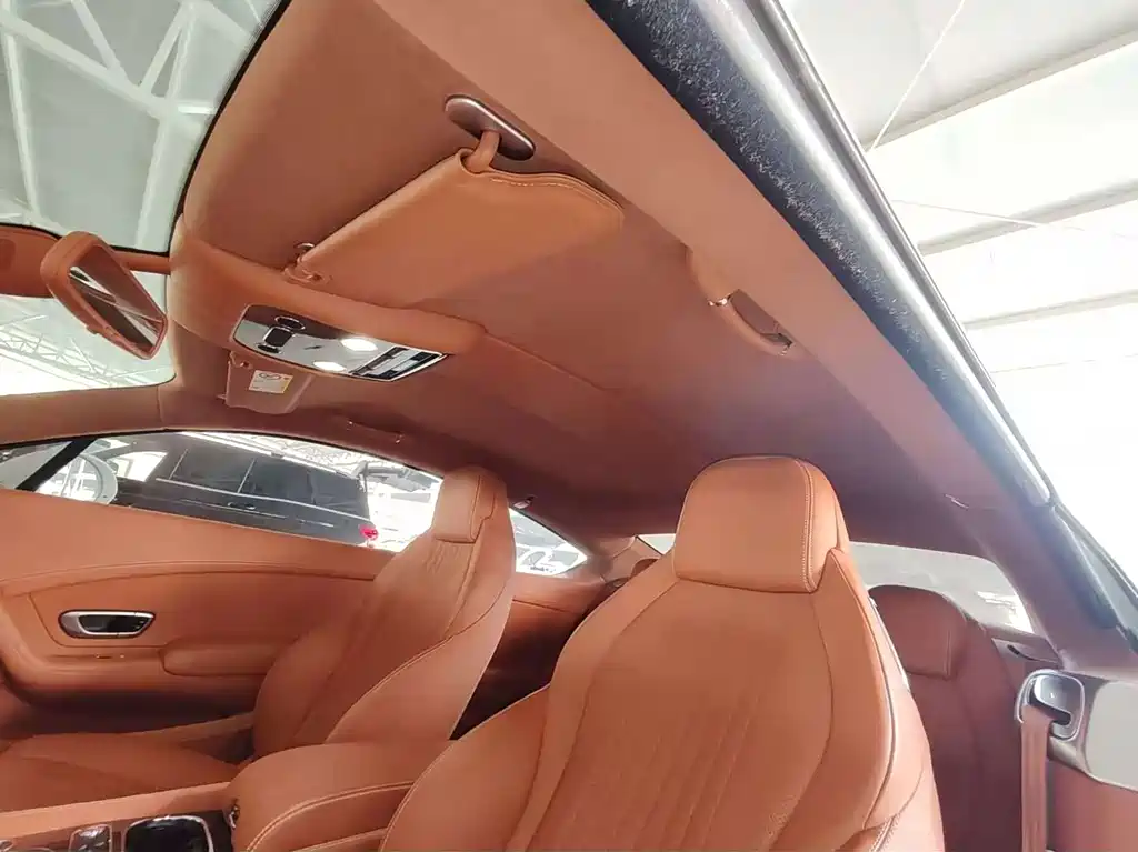 Continental GT 4.0 T GT V8 Standard