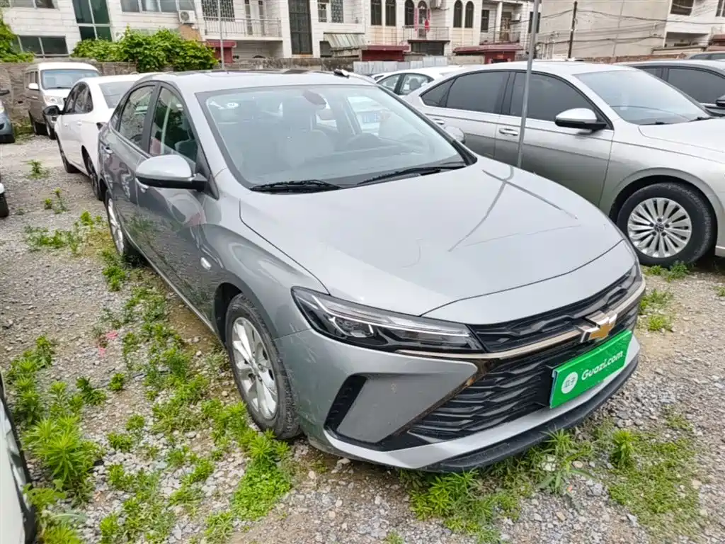 Monza 1.5 L DCT Joy