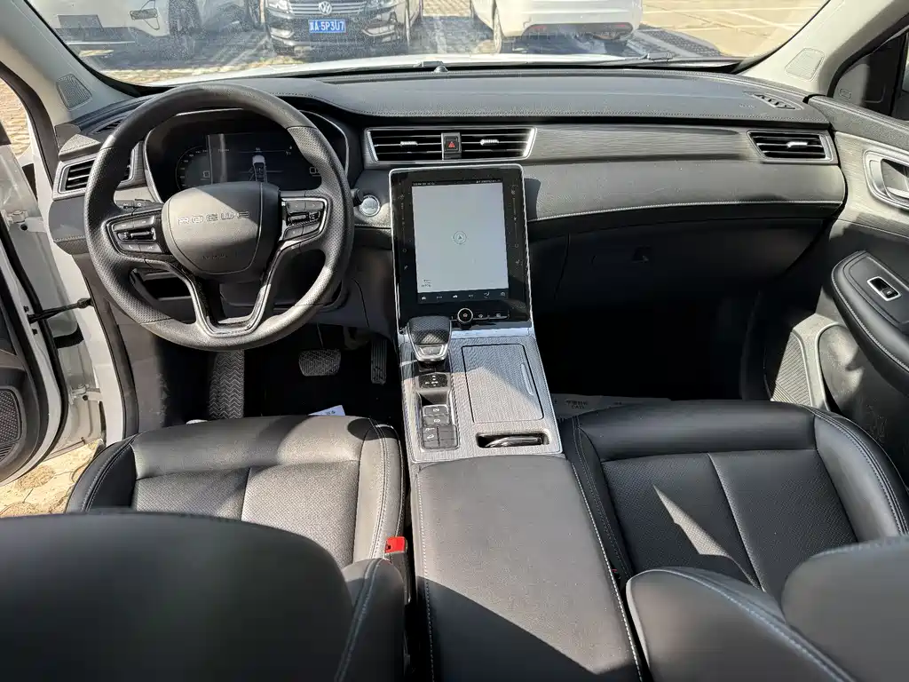 Roewe RX5 PLUS 330 TGI Auto Leading Trend Smart Premium