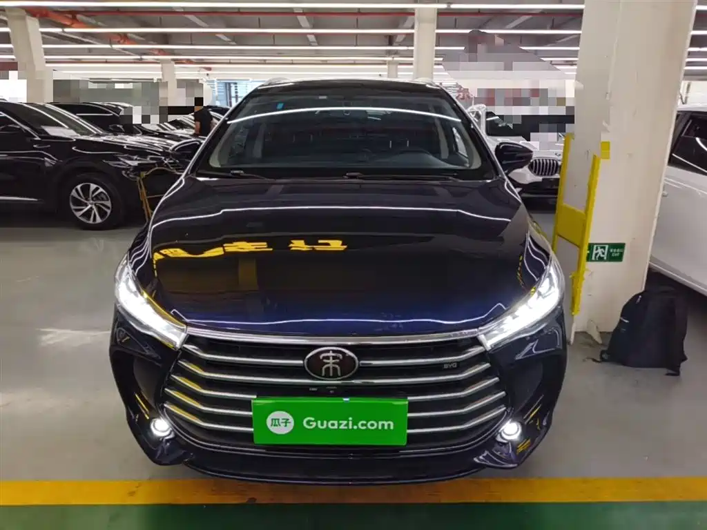 Song MAX 1.5 T Auto Connected Distinguished 7-seat