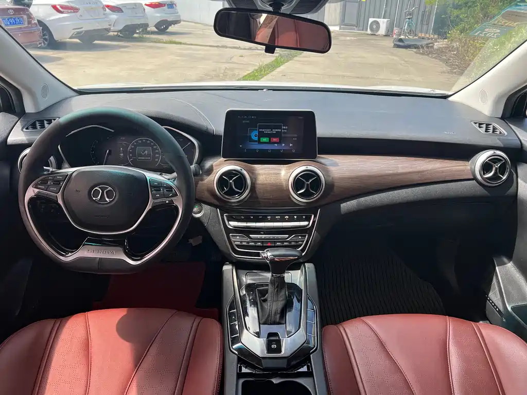 Senova D50 绅宝D50 2018款 1.5 L CVT尊贵智驾版