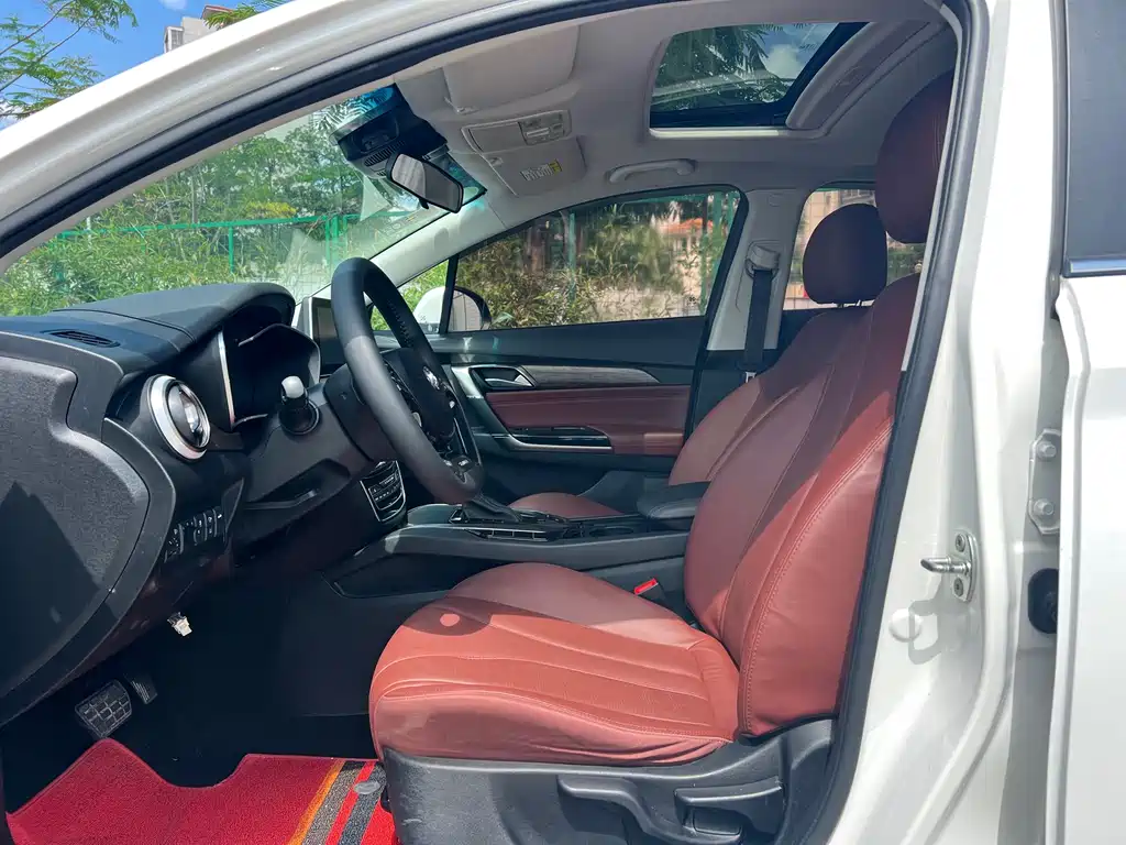 Senova D50 绅宝D50 2018款 1.5 L CVT尊贵智驾版