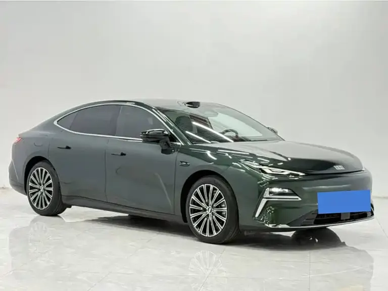 Geely Galaxy Xingyao 8 130 km EM-P Starship