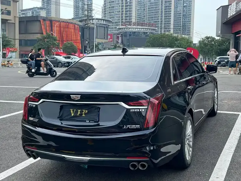 Cadillac CT6 28 T Fashion