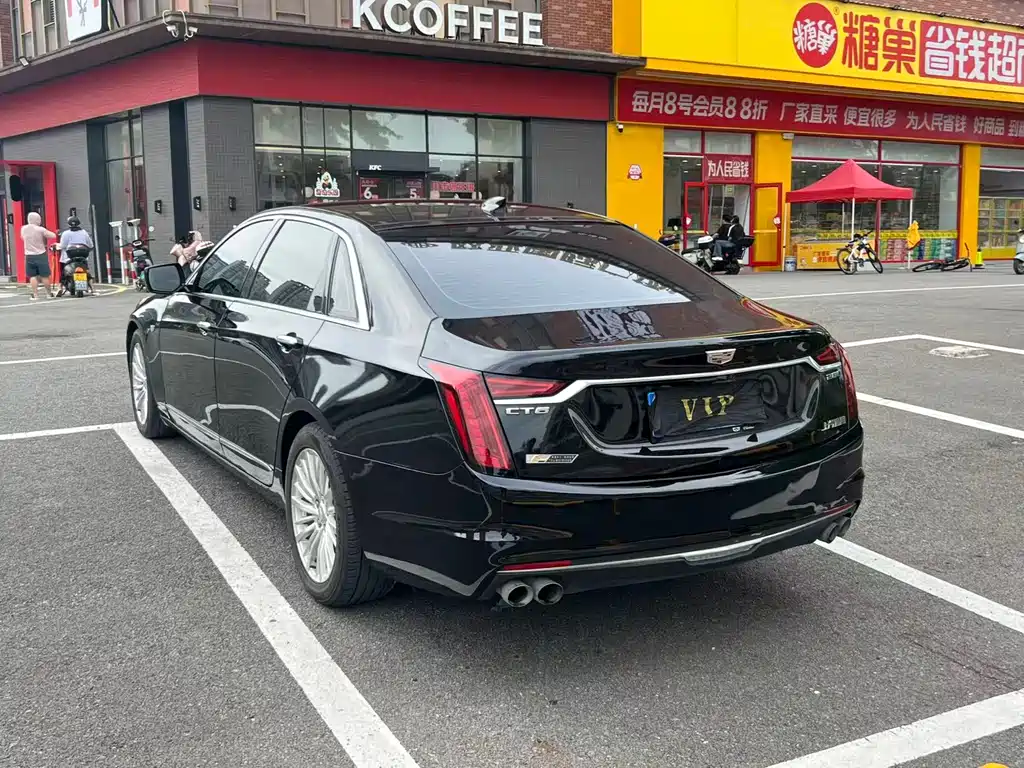 Cadillac CT6 28 T Fashion