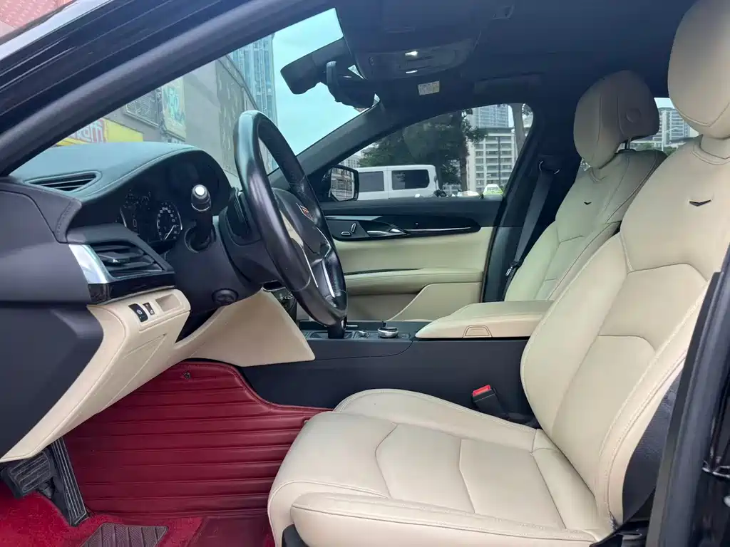 Cadillac CT6 28 T Fashion