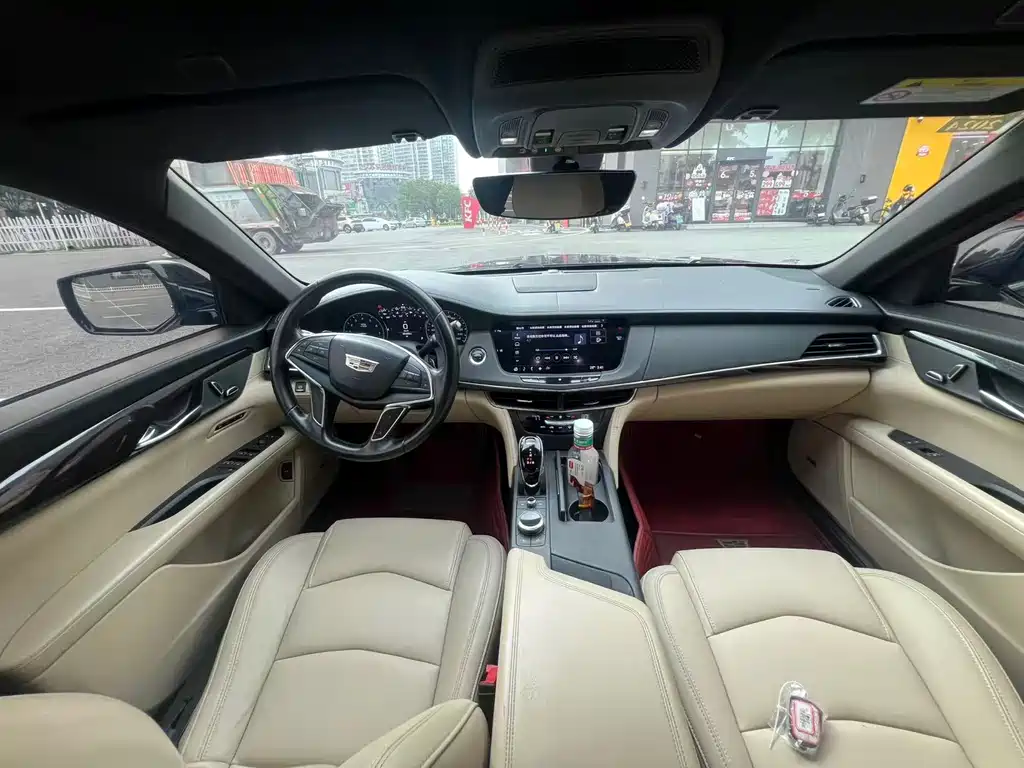 Cadillac CT6 28 T Fashion