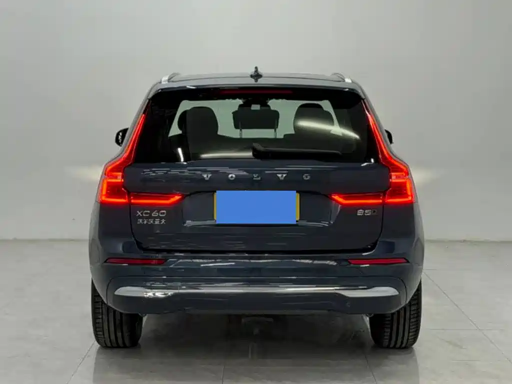 Volvo XC60 B5 4 WD Smart Ease Luxury