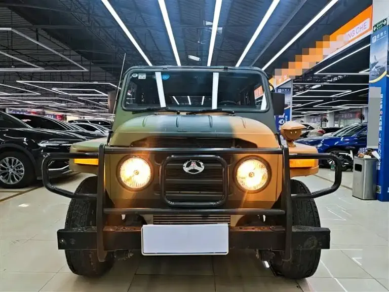 BAW 212 Classic 212经典 2019款 1.5 T 方门 国V