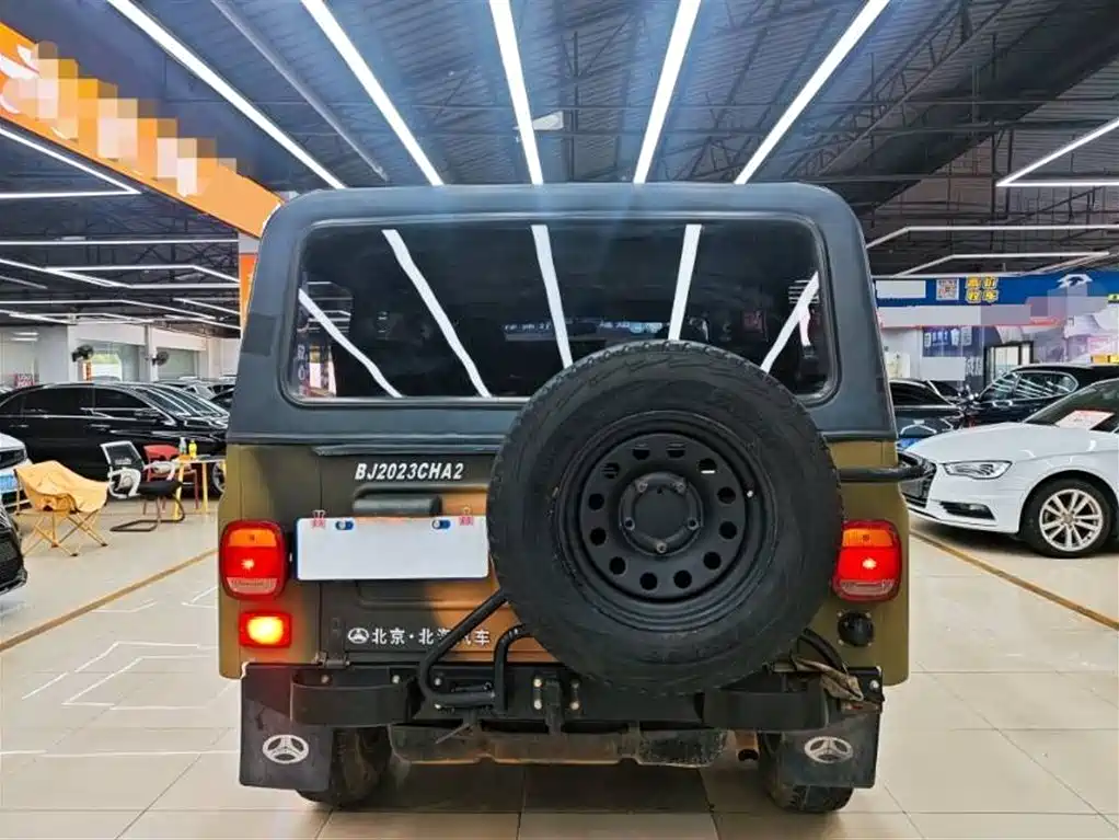 212 Classic 212经典 2019款 1.5 T 方门 国V