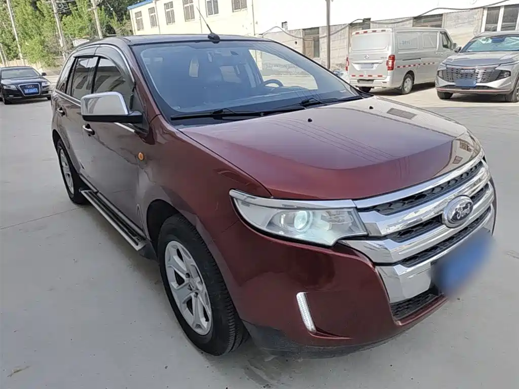 Edge (Import) 2.0 T Elite Sharp Sunroof